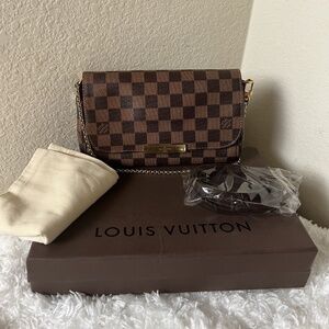 Louis Vuitton Damier Ebene Favorite PM